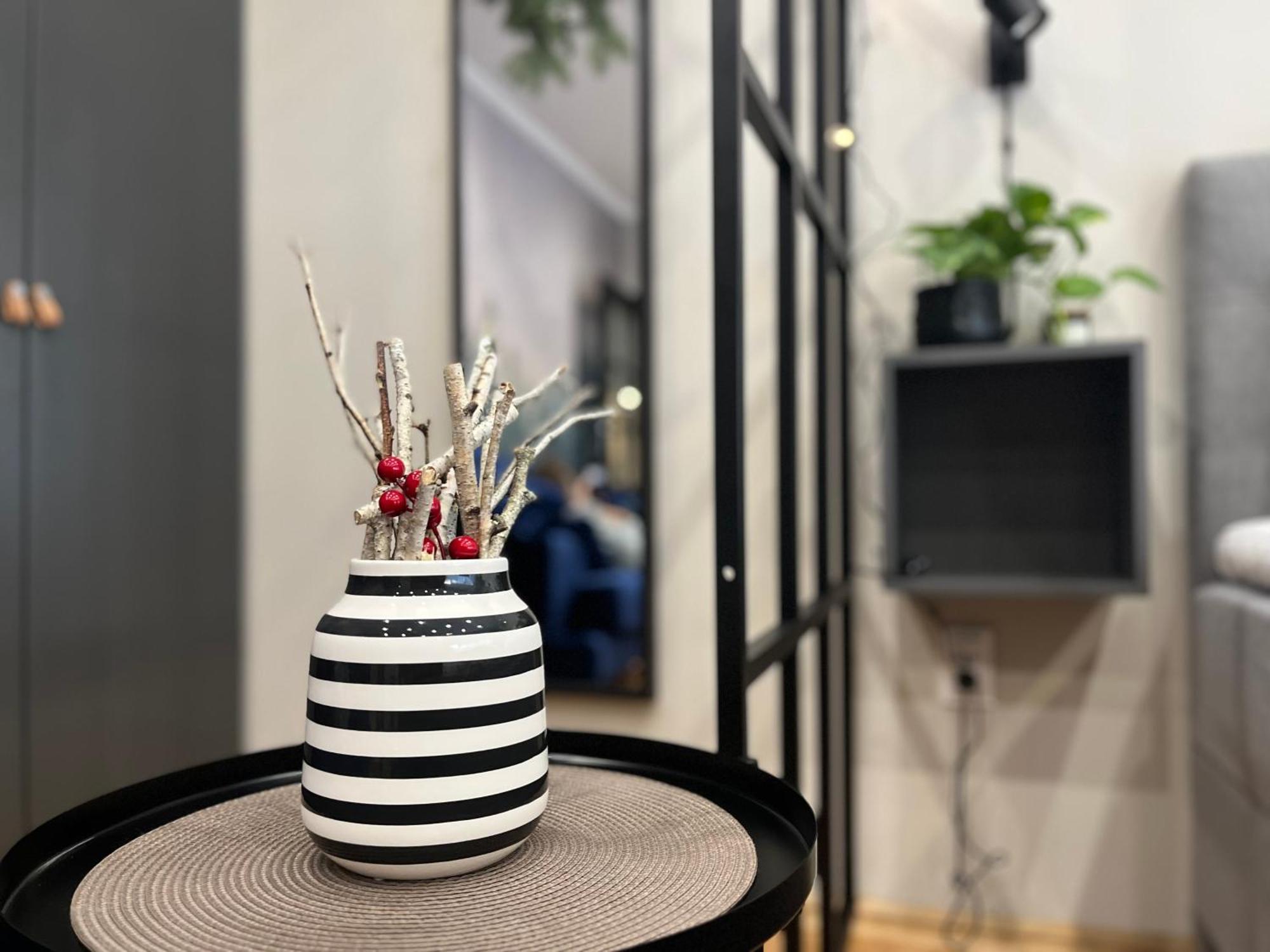 Oazis Apartman Veszprém Buitenkant foto