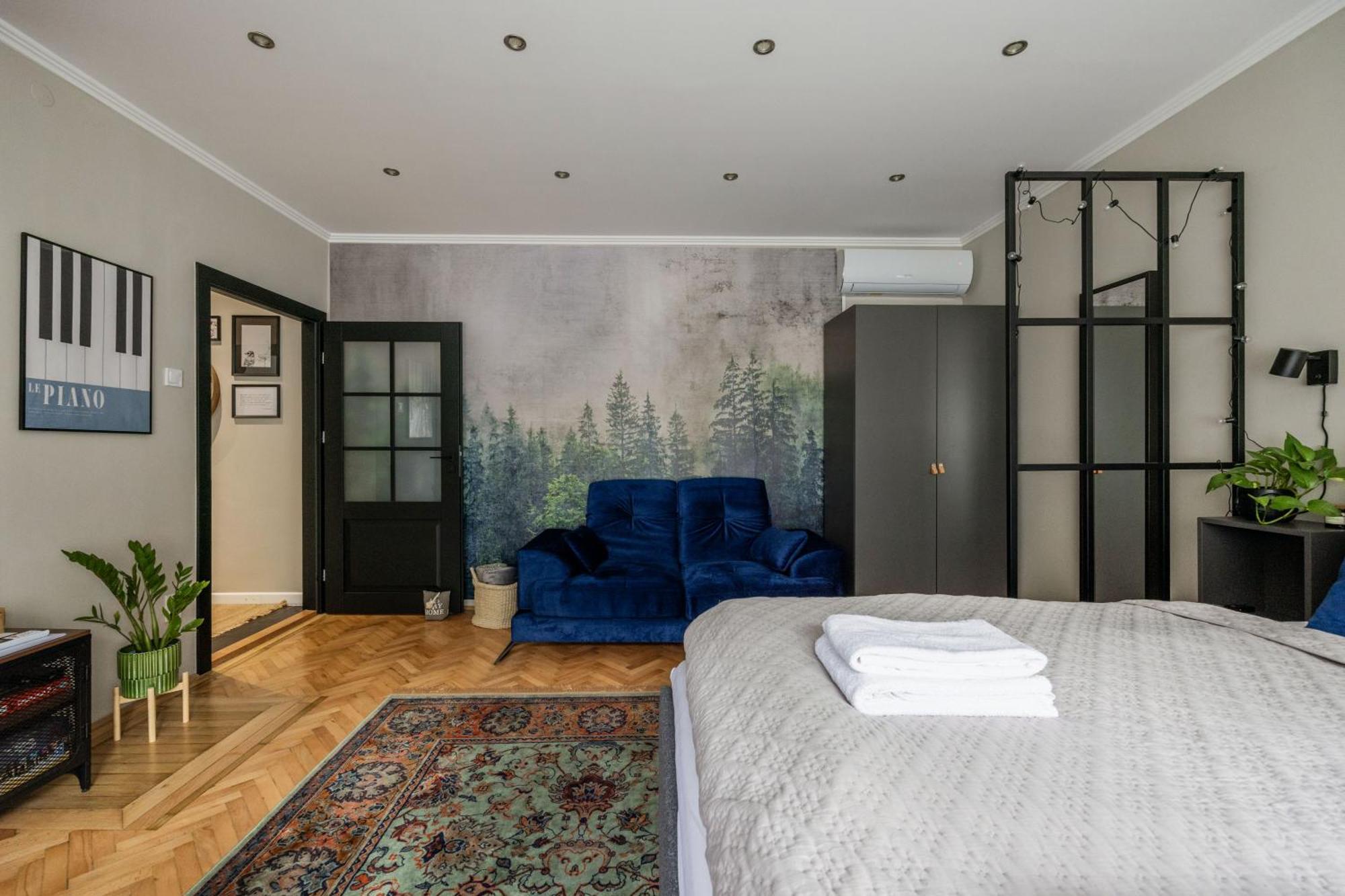 Oazis Apartman Veszprém Buitenkant foto